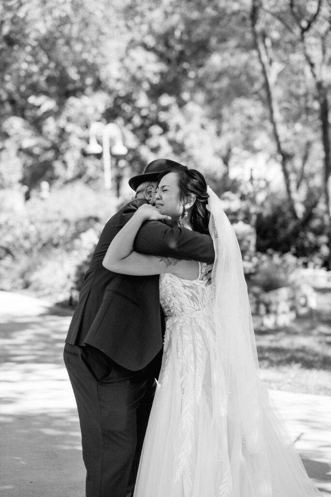 meghan and mike first look with dad