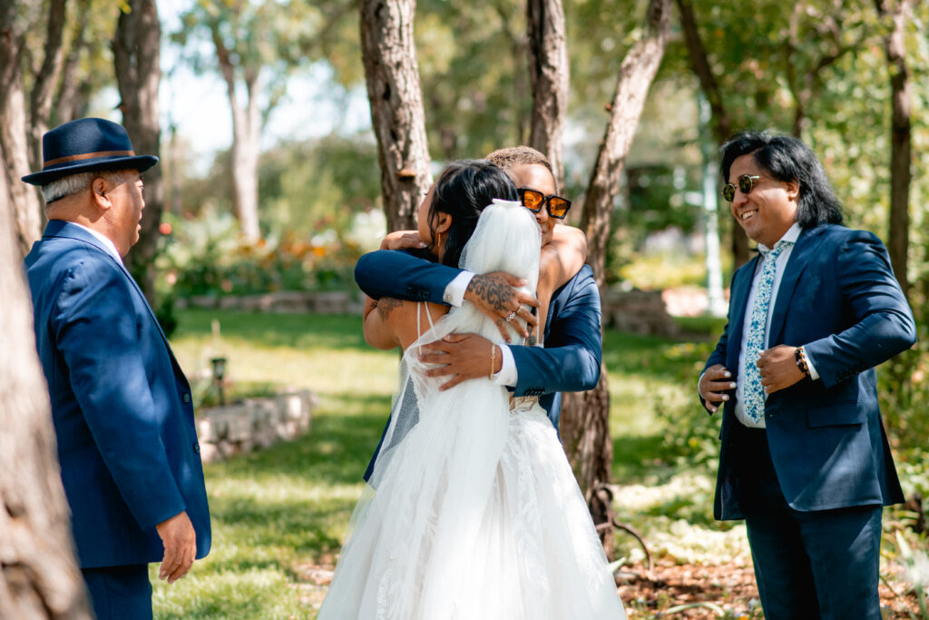 meghan and mike first look with brothers