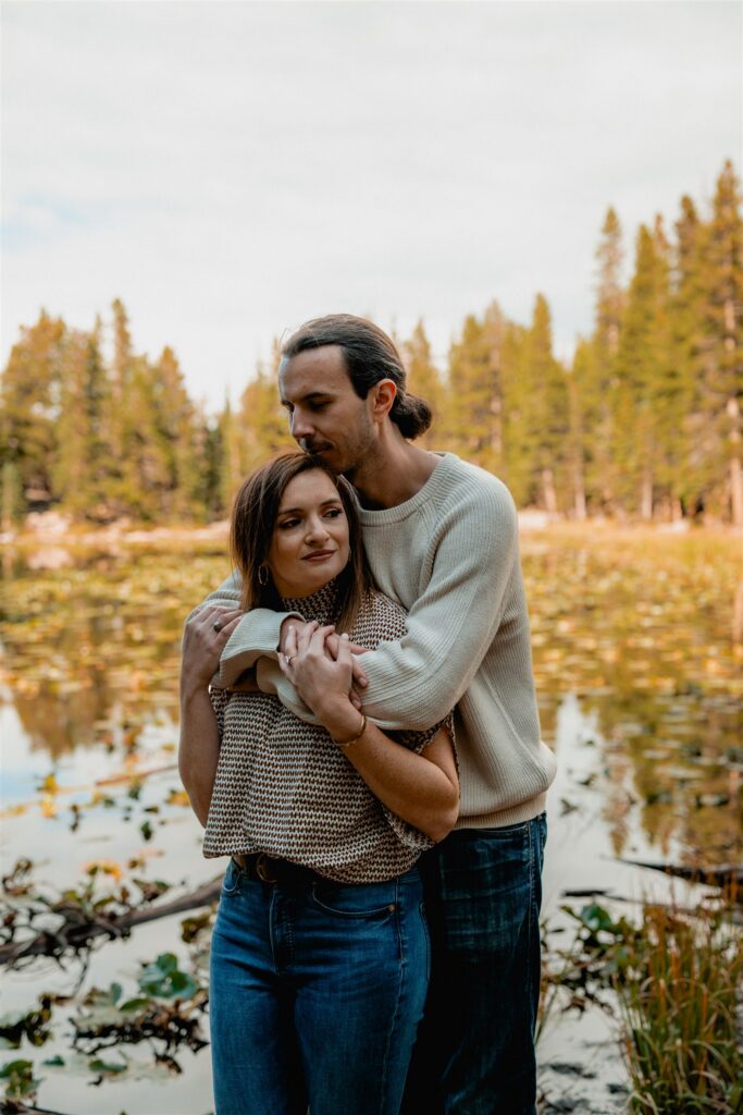 couple on rocky mountain national park